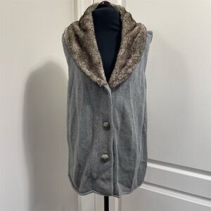 J.Jill Women's Sleeveless Cardigan Vest Size L Button Front Faux Fur Collar Gray